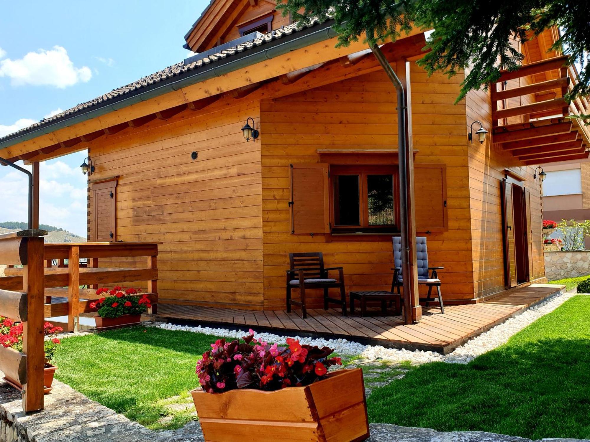 B&B Lo Chalet Di Ocre San Felice d'Ocre Eksteriør billede
